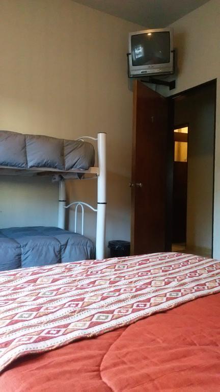 Loica Hostel Puerto Madryn Buitenkant foto